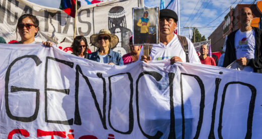 Marcha en Bariloche por el asesinato de Rafael Nahuel. Créditos Roxana Sposaro